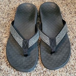 Vionic Flip-flops